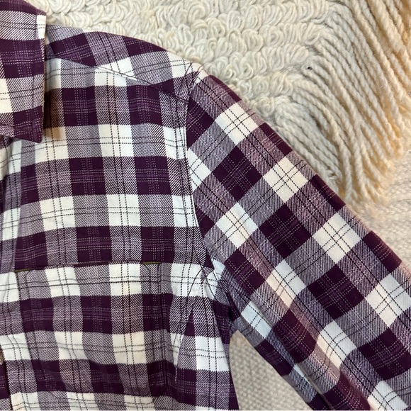 STIO purple and white plaid half button up flannel top S - Picture 6 of 12